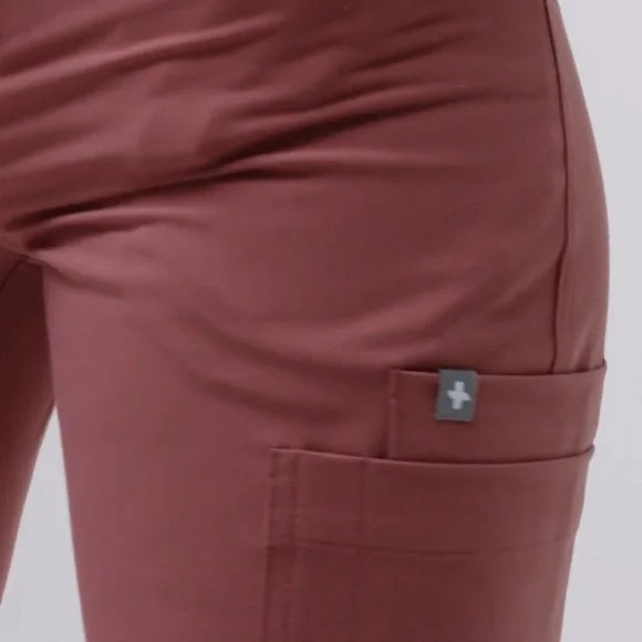 NWT FIGS High Waisted Yola™ Skinny Scrub Pants - Picture 5 of 8